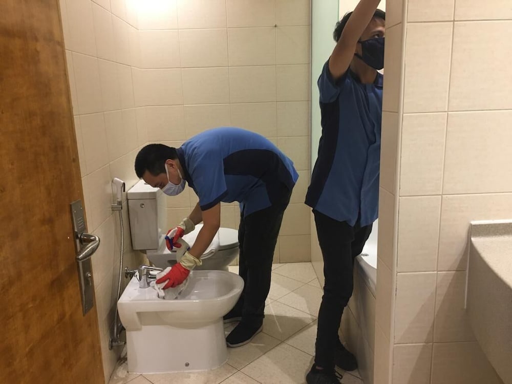 Al Raya Hotel Apartments 62/63
