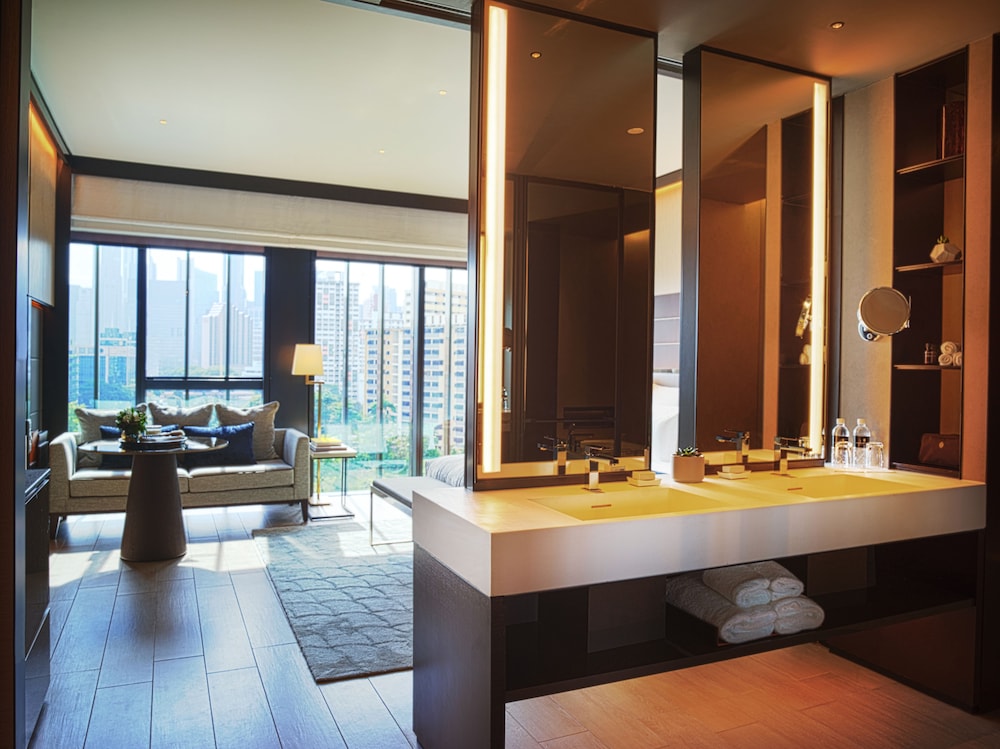 INTERCONTINENTAL SINGAPORE ROBERTSON QUAY 39/78