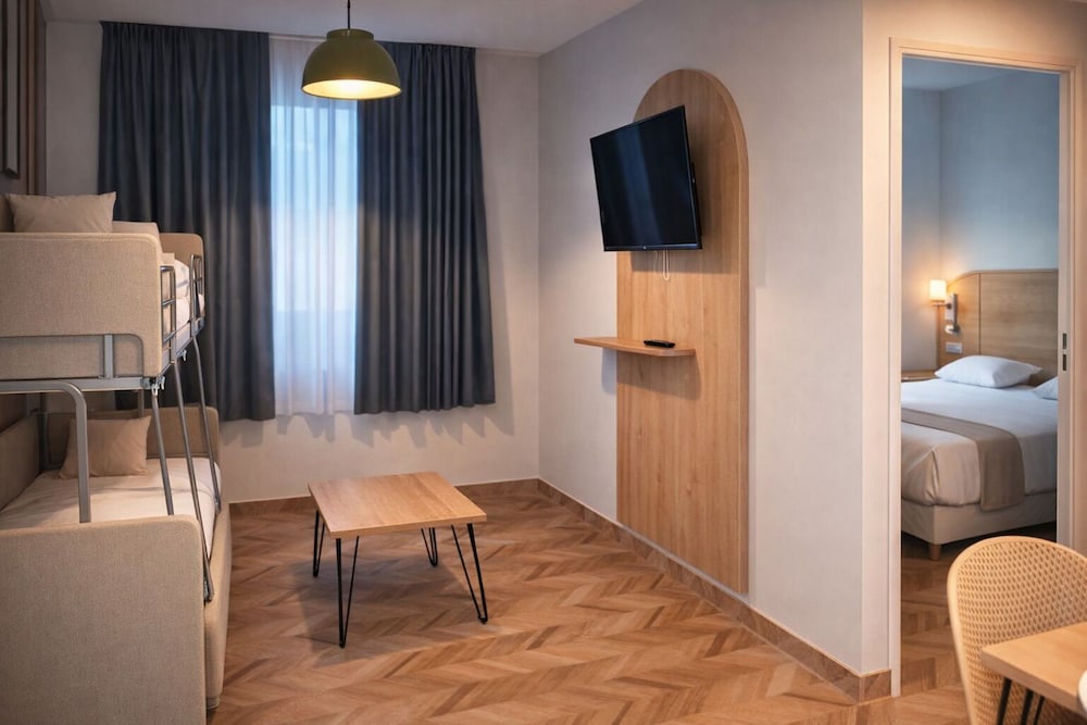 Appart Hotel Torcy Ex Adagio Access Torcy Marne La Vallee 10/20