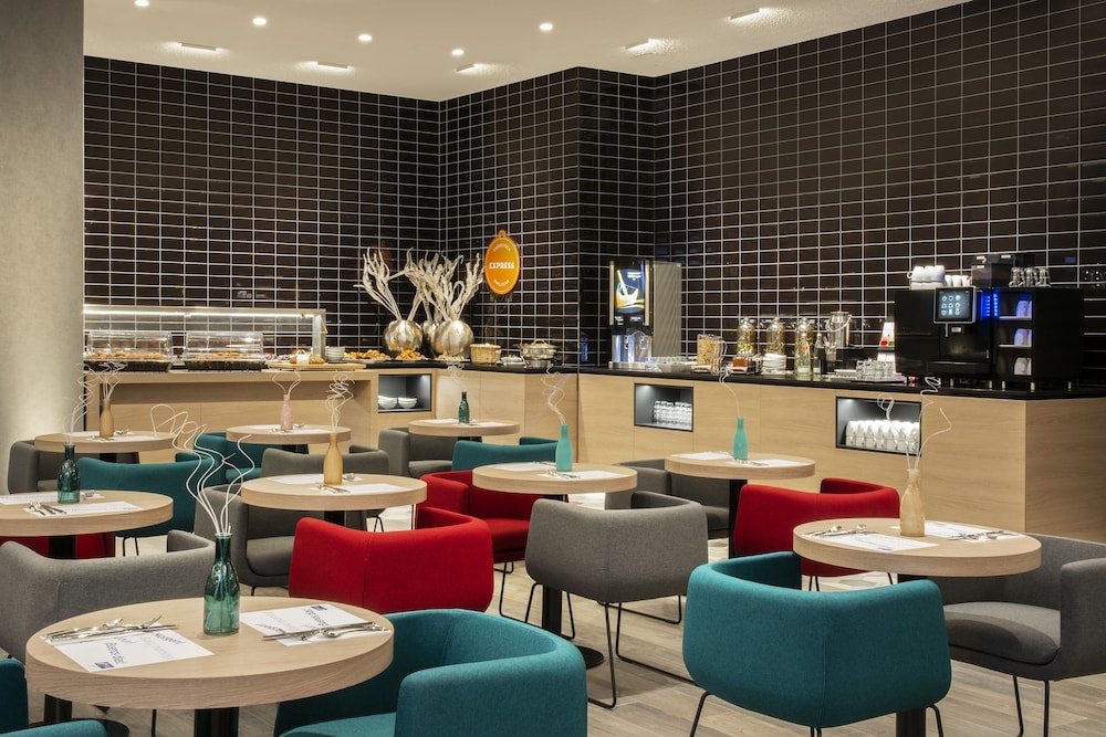 HOLIDAY INN EXPRESS STUTTGART - WAIBLINGEN 45/69