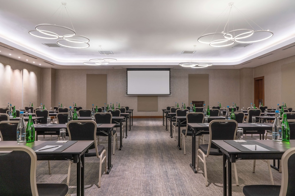 RADISSON BLU HOTEL & RESIDENCE, MAPUTO 69/80
