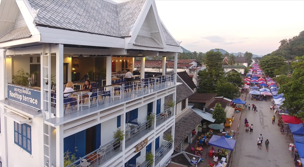 Indigo House Hotel 4/43
