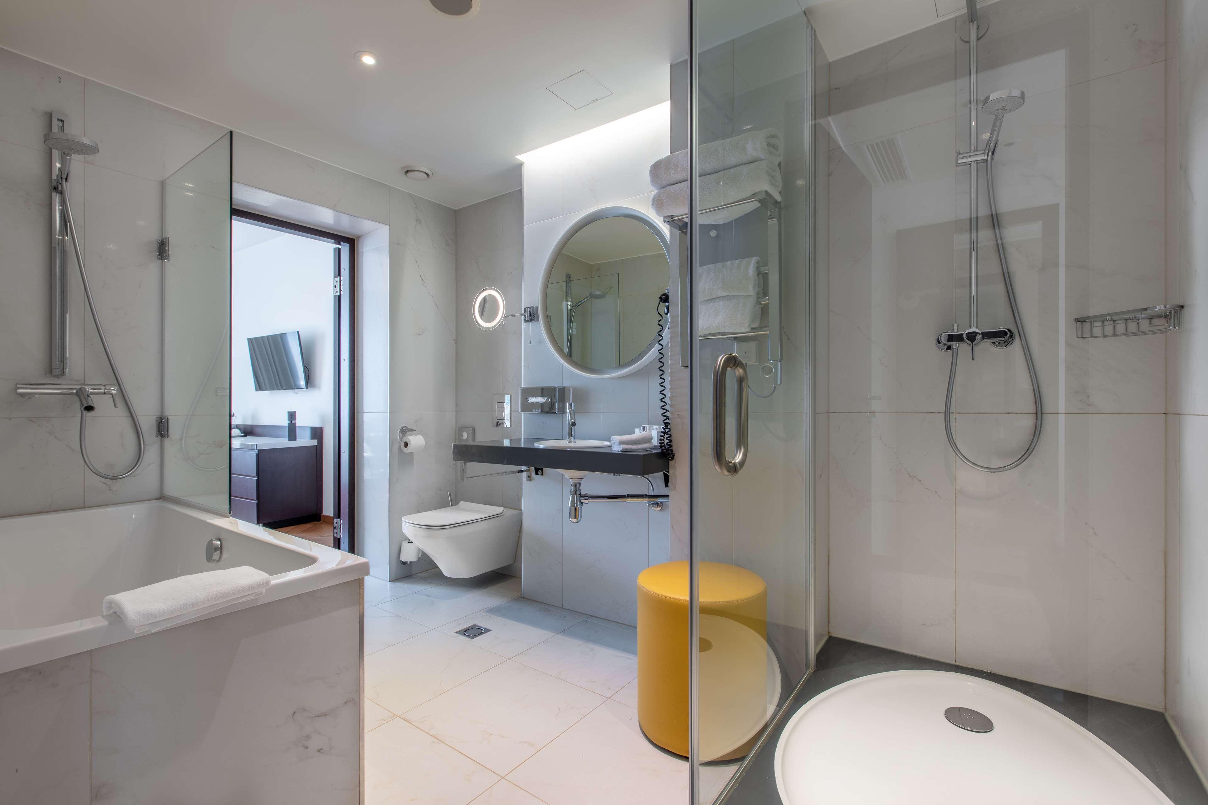 جناح جونيور، Palace Hotel Tallinn, a member of Radisson Individuals 4/5