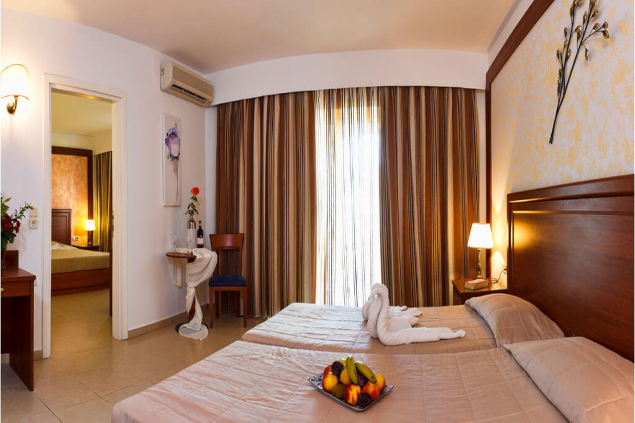 Gaia Royal Hotel 20/86