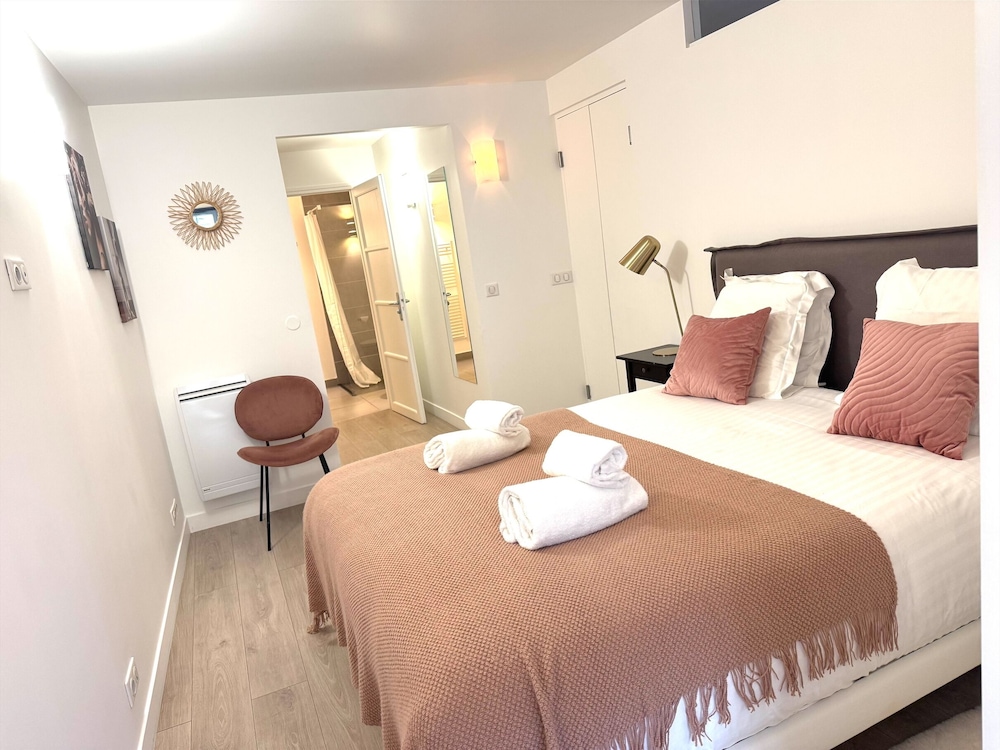 Le Logis Versaillais 5/26
