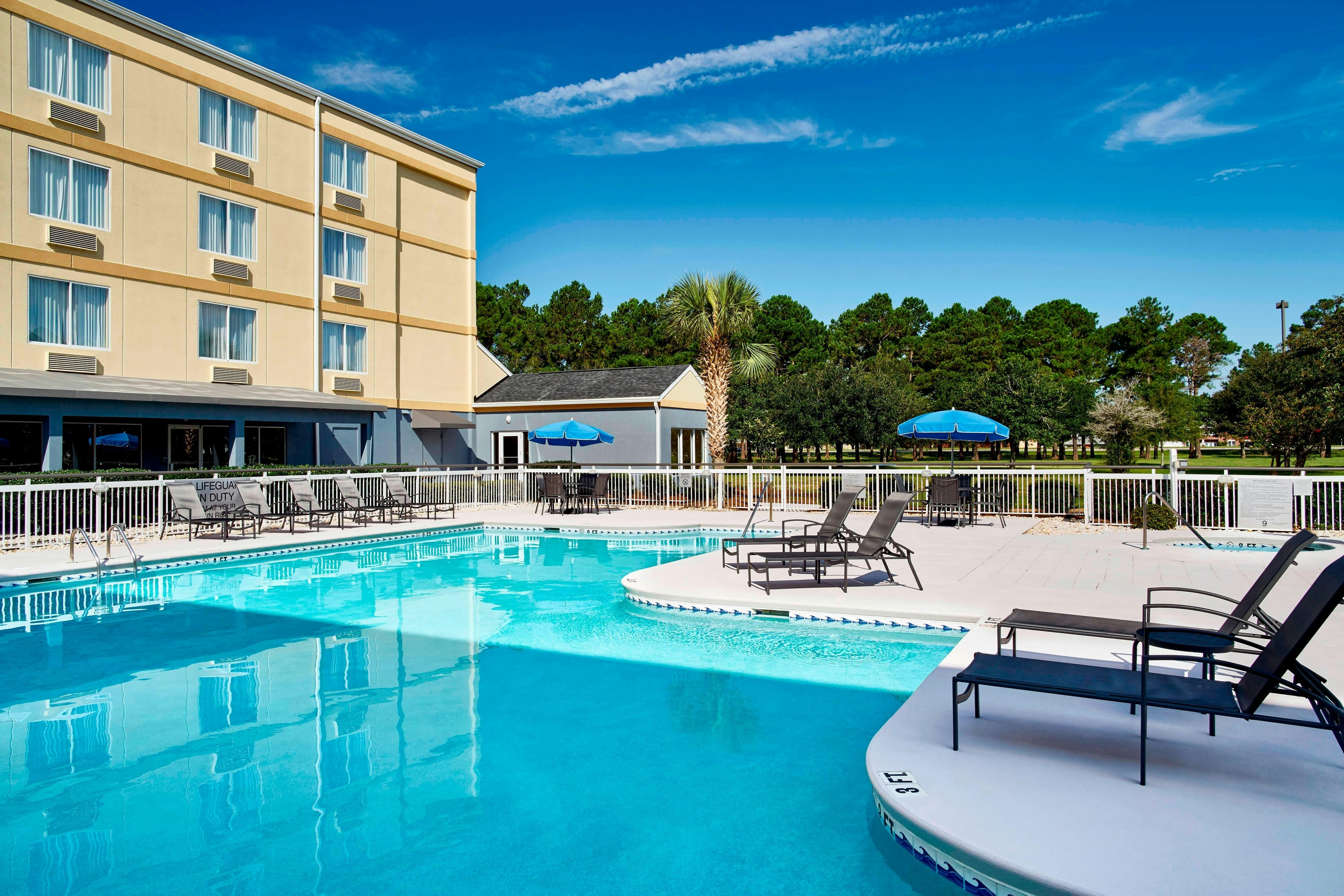Fairfield Inn By Marriott Myrtle Beach Broadway At the Beach 3/10