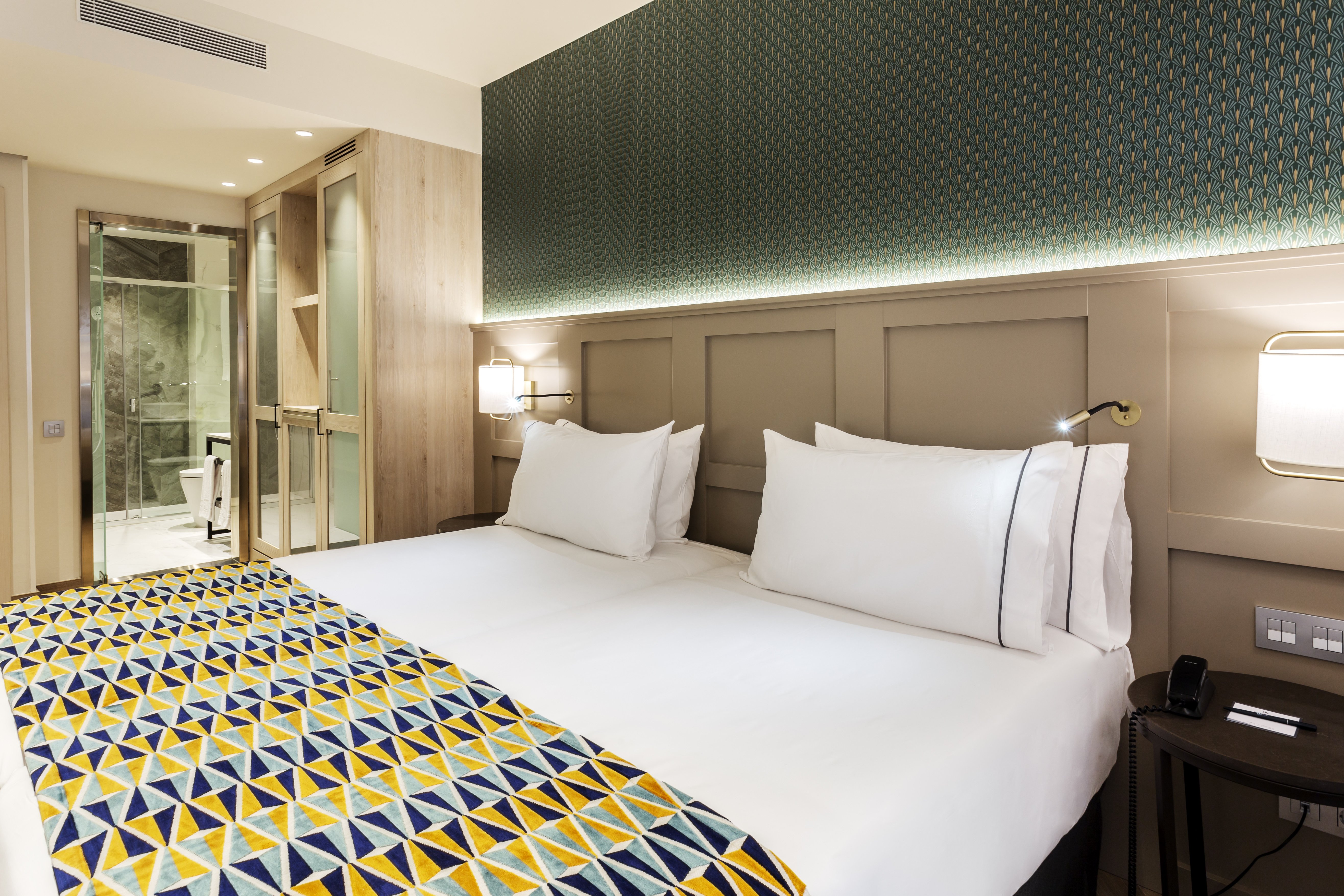 Eurostars Puerta Real 15/50