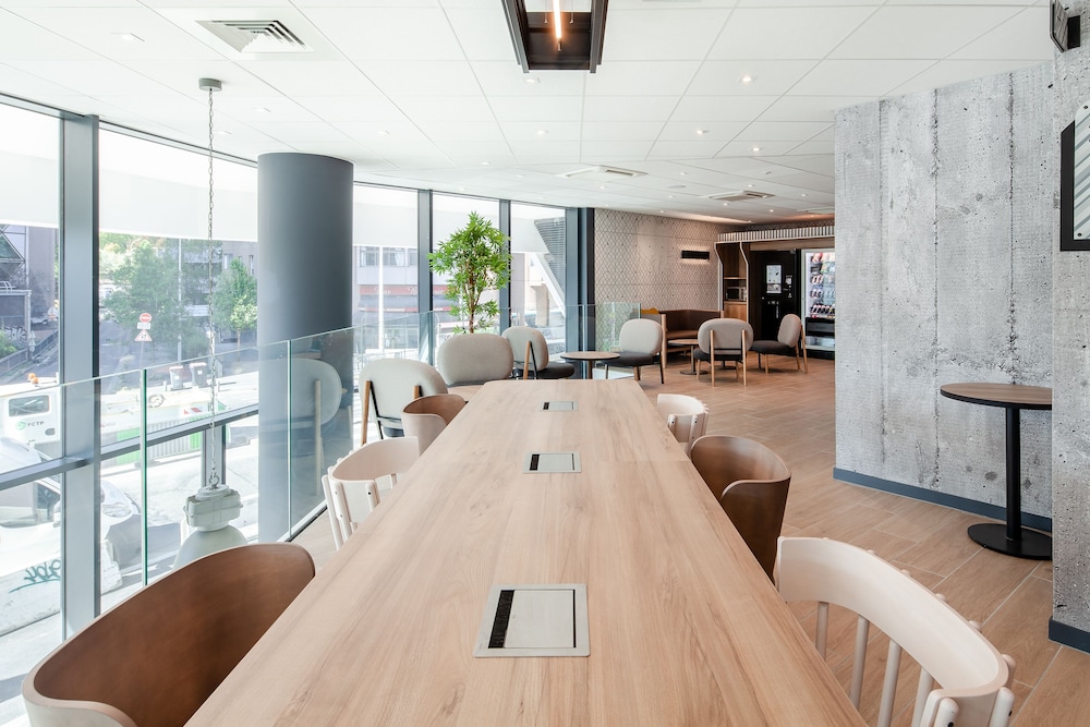 B&B HOTEL Paris Porte de Bagnolet 20/47