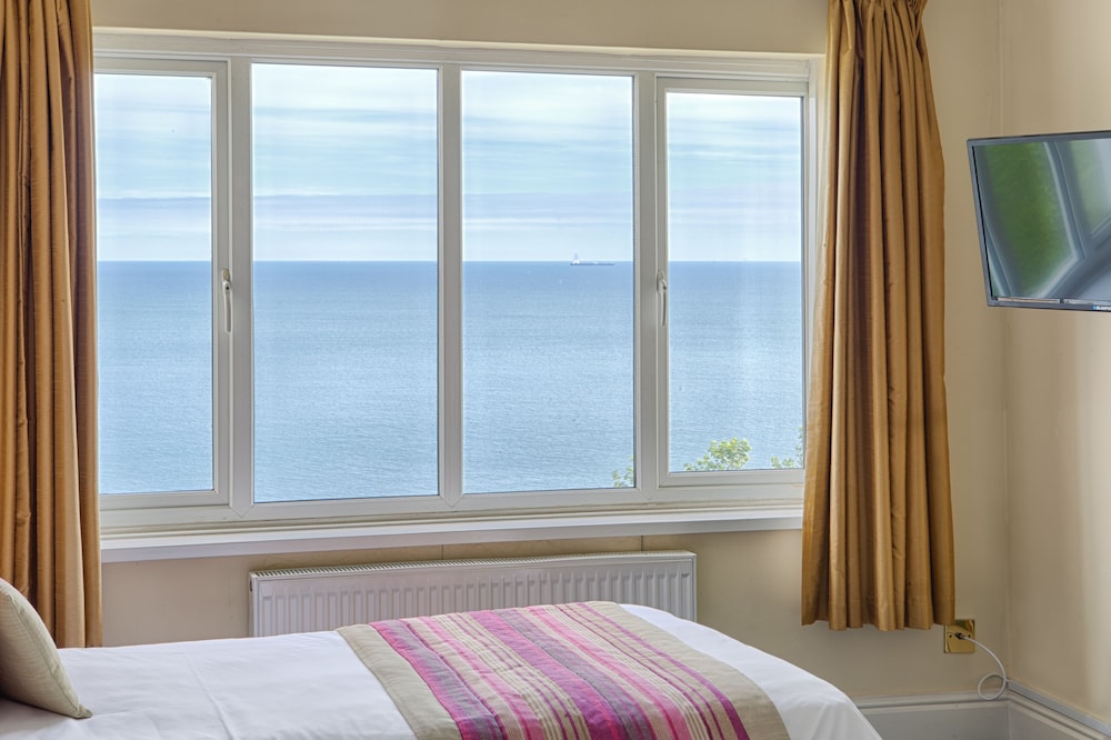 Luccombe Hall Hotel 38/75