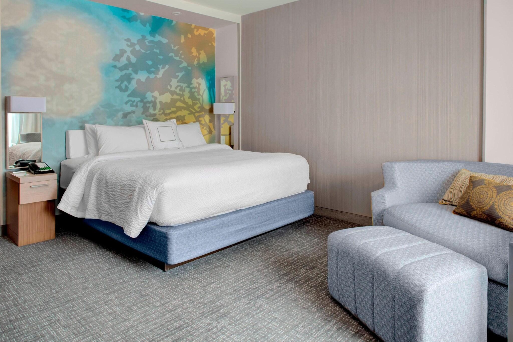 Room, King Bed