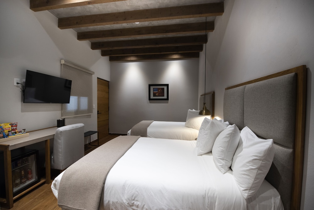 Hotel Madi 6/50