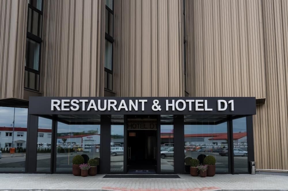 Hotel D1 4/64