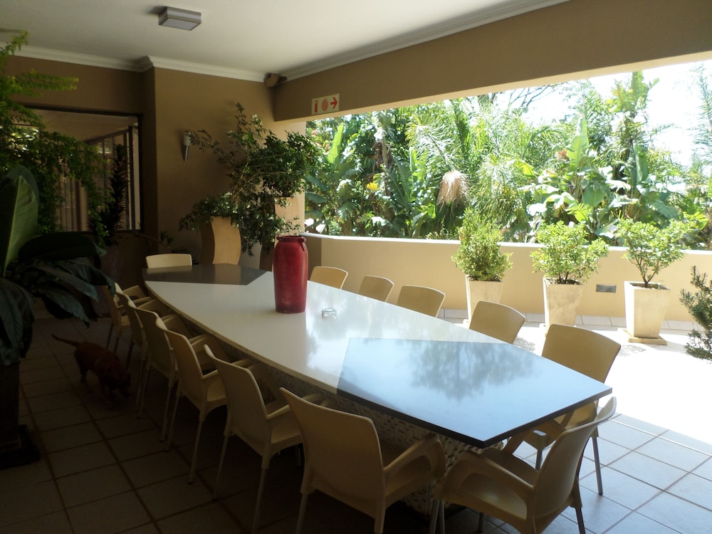 The Links Corporate Guest House 41/50