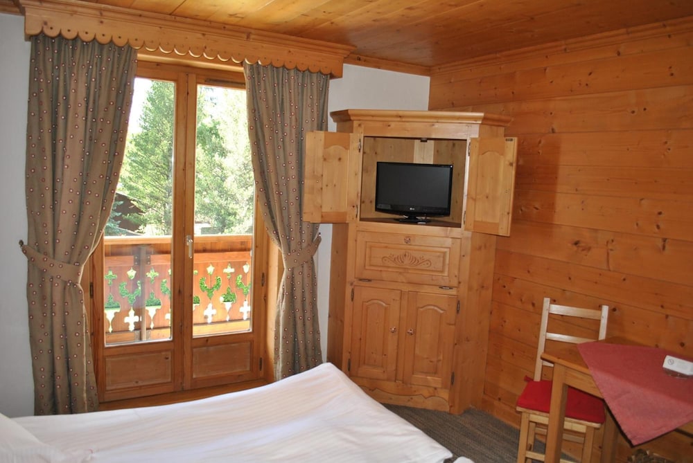 Hotel L'Oustalet 32/45