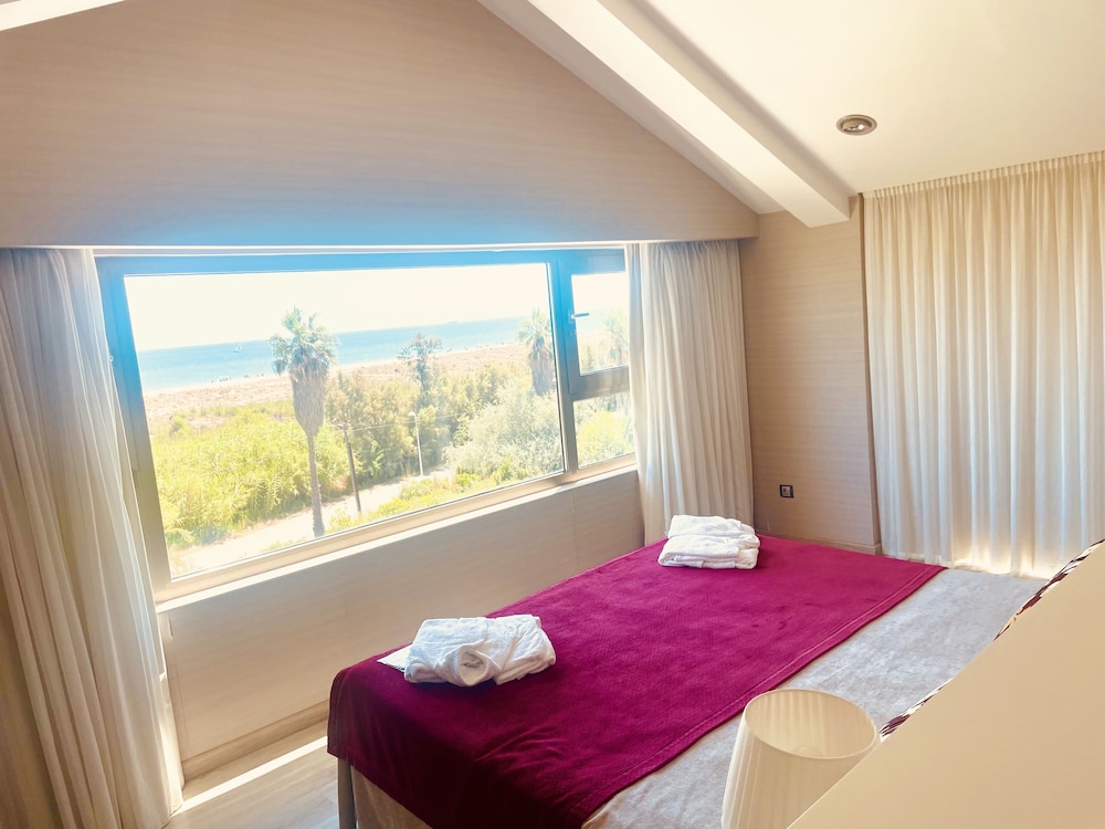 Sweet Hotel Els Arenals 44/84