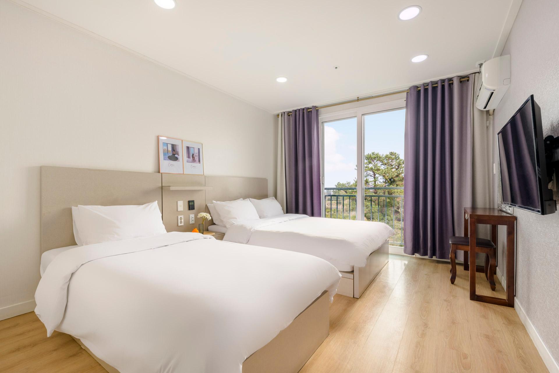 Standard, Twin Beds, Annex