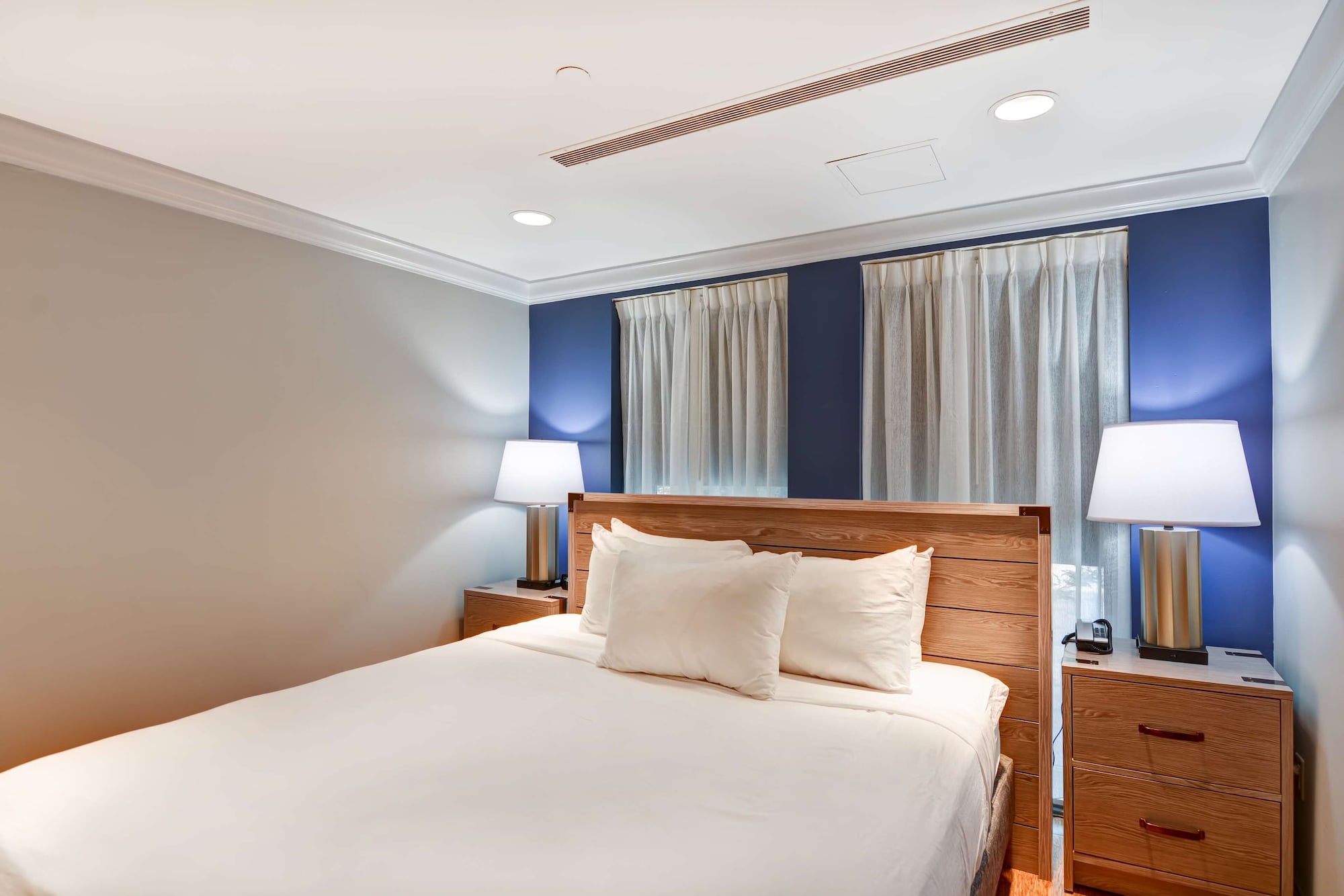 1 BEDROOM, PRESIDENTIAL, SUITE, KING BED