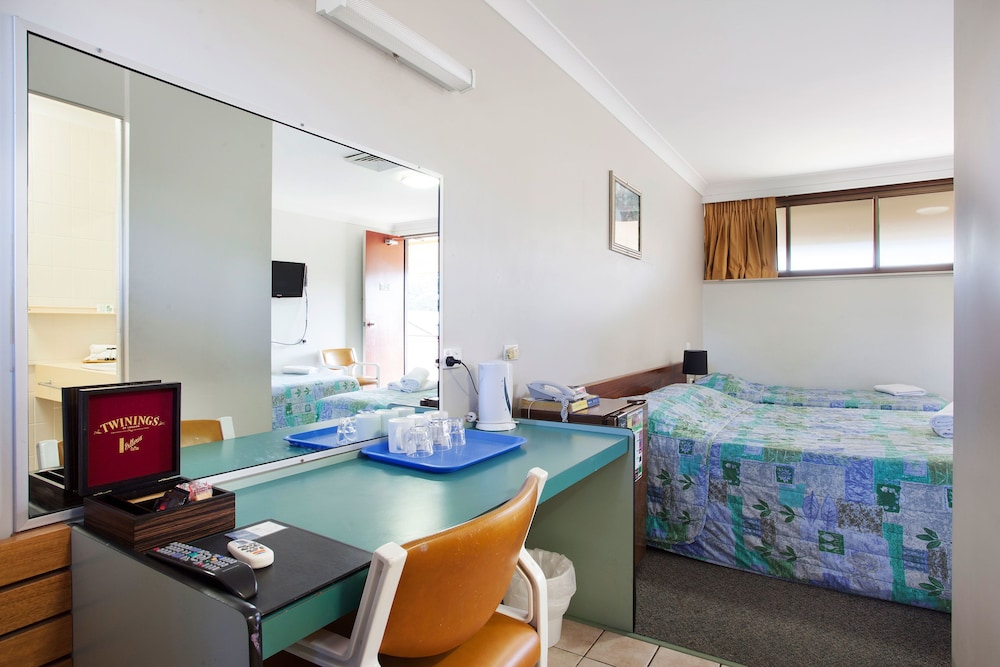 Vale Hotel 21/42