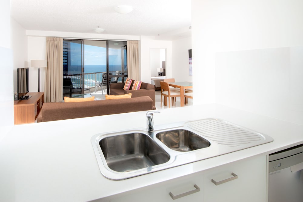 Paradise Centre Apartments Surfers Paradise 45/68