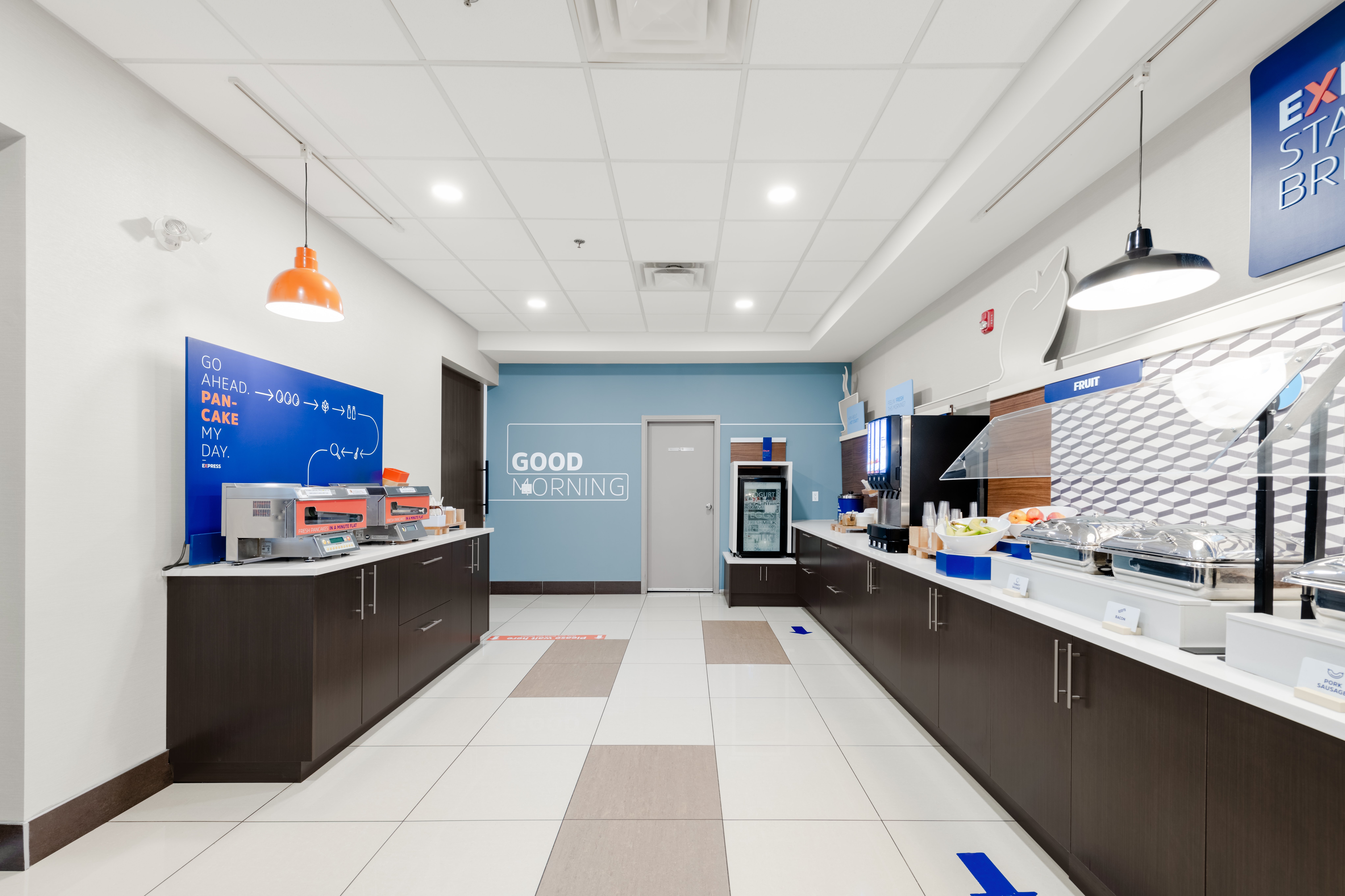 Holiday Inn Express Hotel Suites Edmonton South 5/50