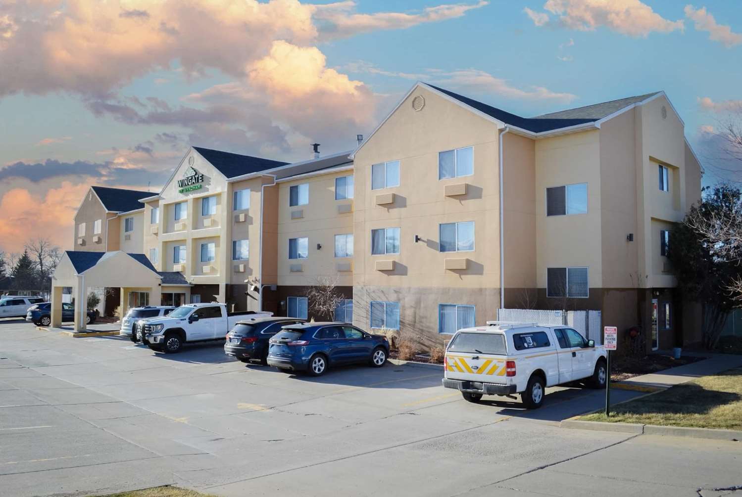 Wingate By Wyndham Great Falls 8/10