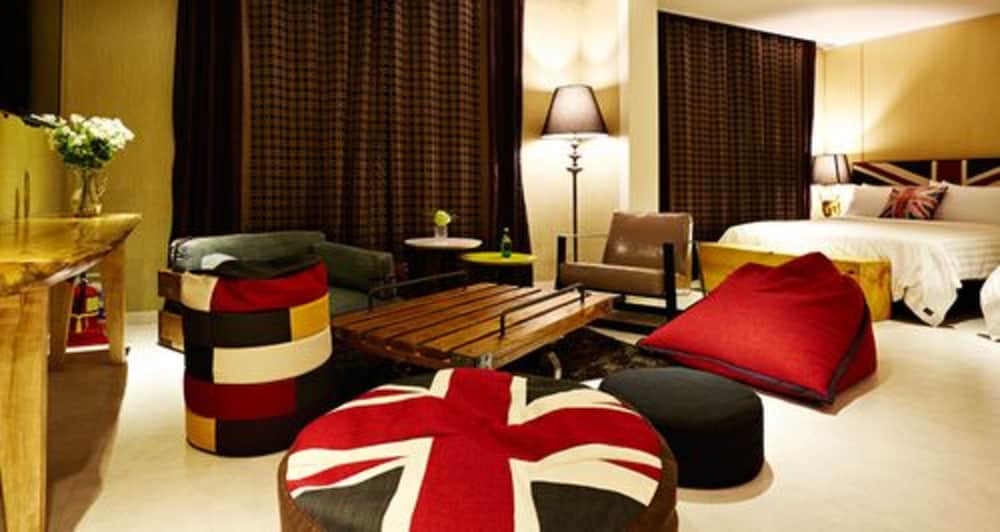 Unique Hotel Namoo 33/39