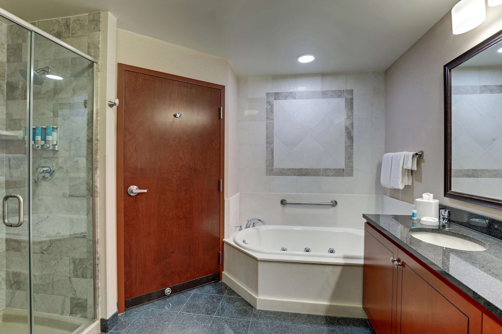 Drury Plaza Hotel Nashville Franklin 47/50