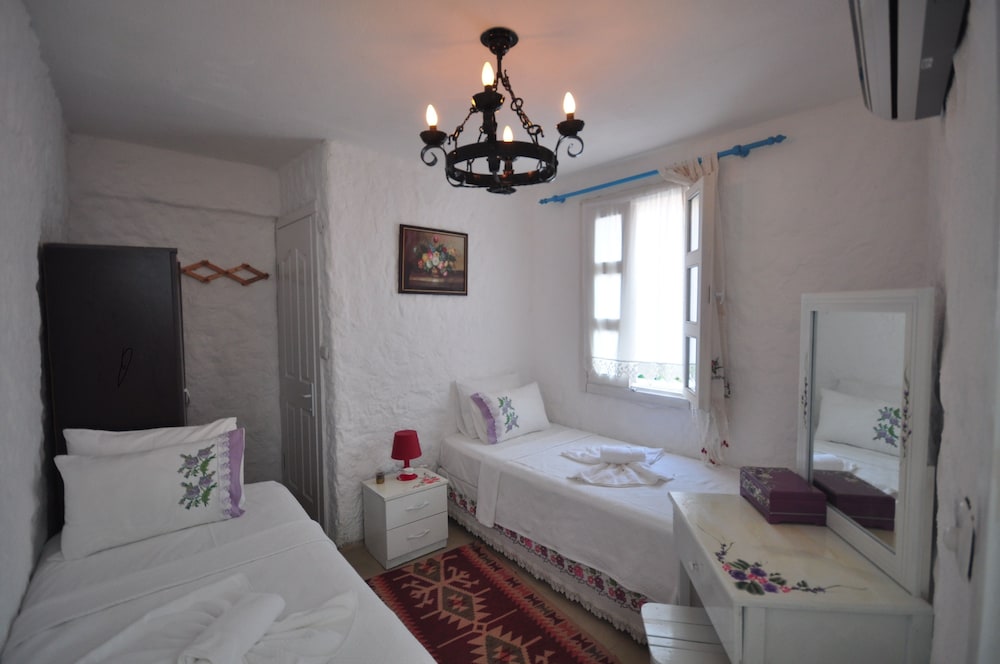 Bedirhan Konak Otel 36/58