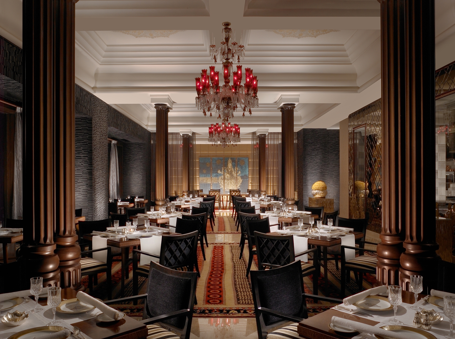 The Leela Palace Chennai 61/74