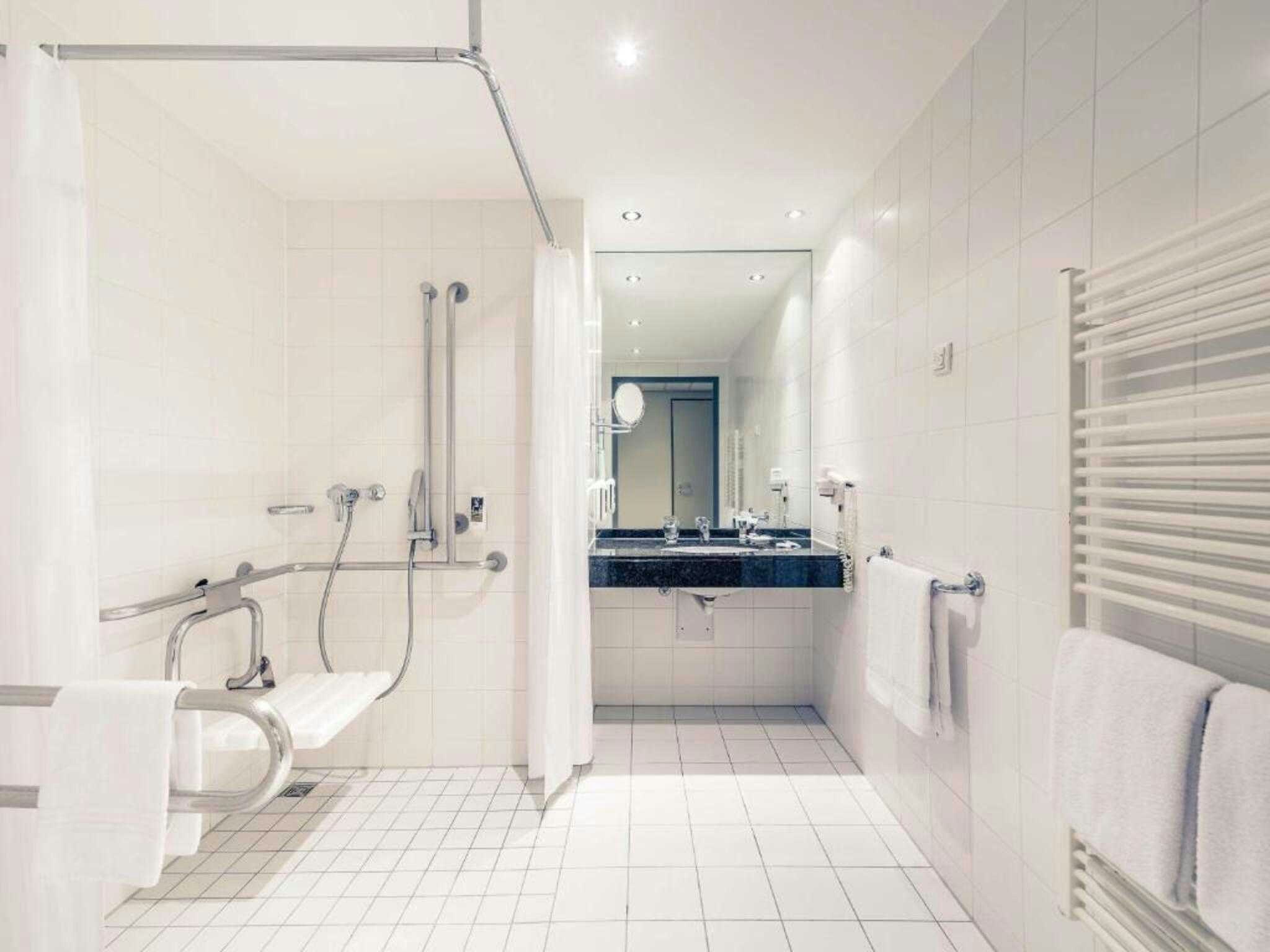 Mercure Hotel Duesseldorf City Nord 79/79