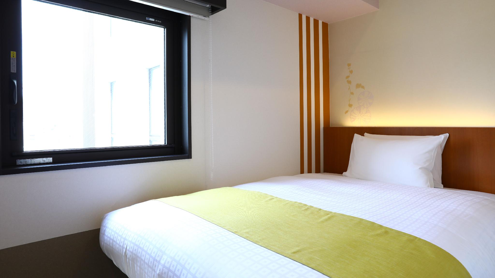 Room, Single