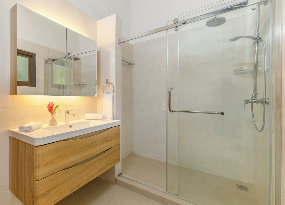 Edens Holiday Villas 43/46