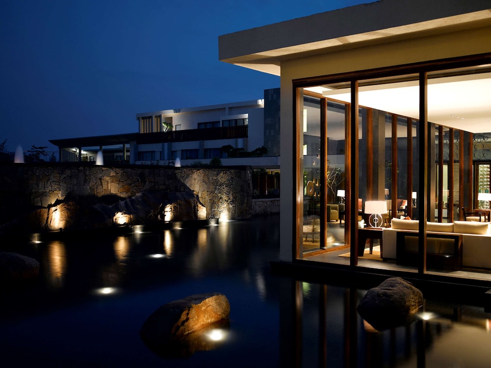 HYATT HYDERABAD GACHIBOWLI 8/71