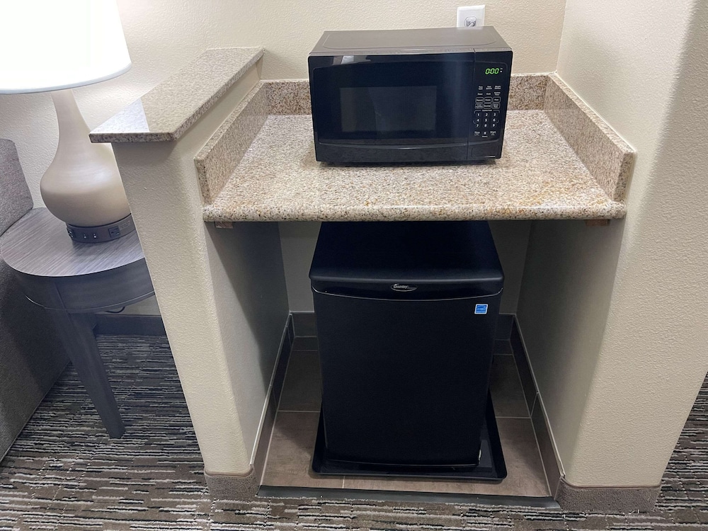 Comfort Inn Orange I-10 15/44