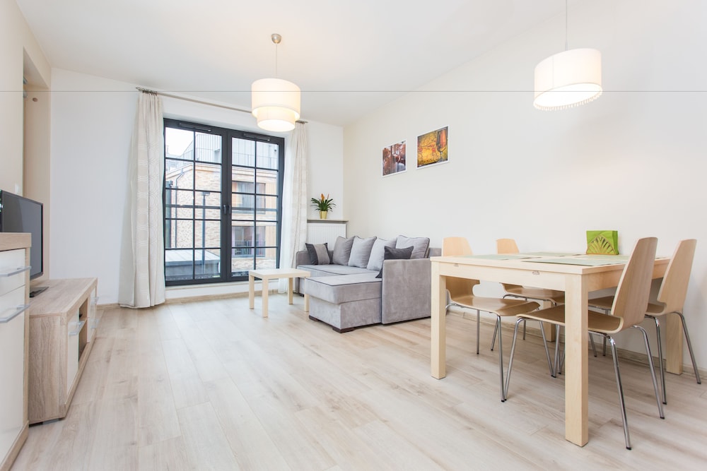 Apartamenty Inpoint Central 25/50