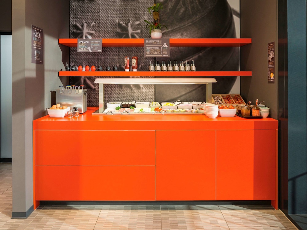 Ibis Baden Neuenhof 58/70
