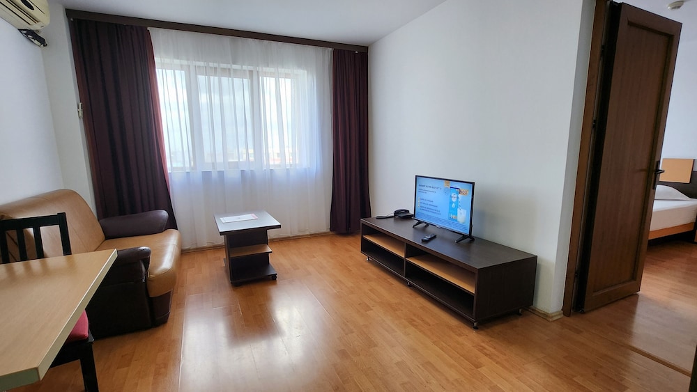 Arion Hotel 25/50