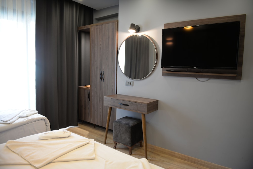 Basilissis Hotel 15/35