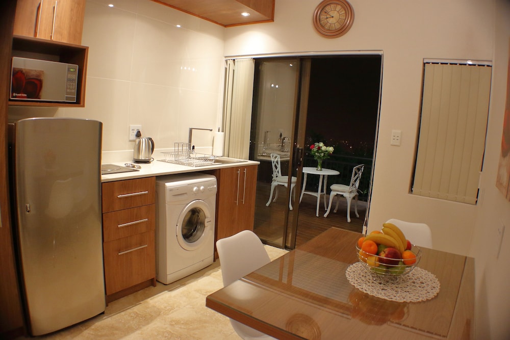 Keret Accommodation 6/49