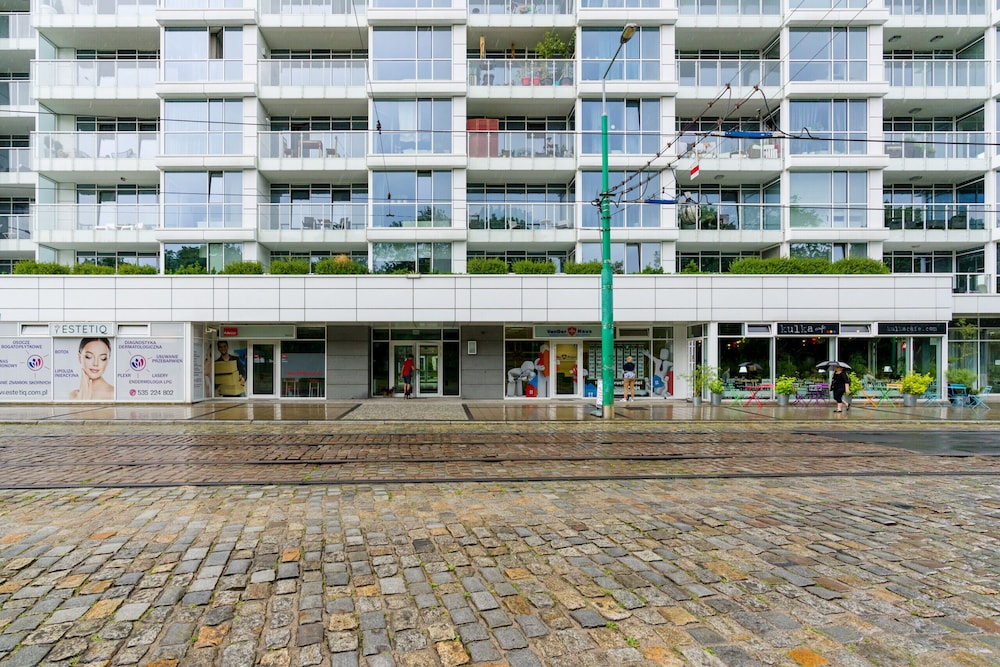 Poznan Apartments Towarowa photo1