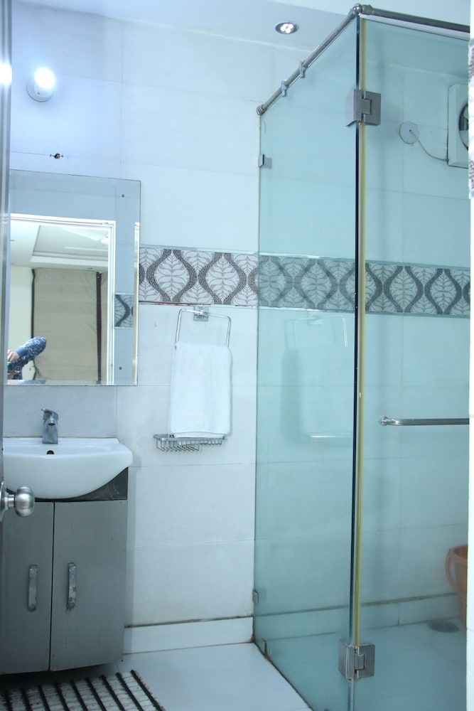 Hotel Grace At Karol Bagh 45/45
