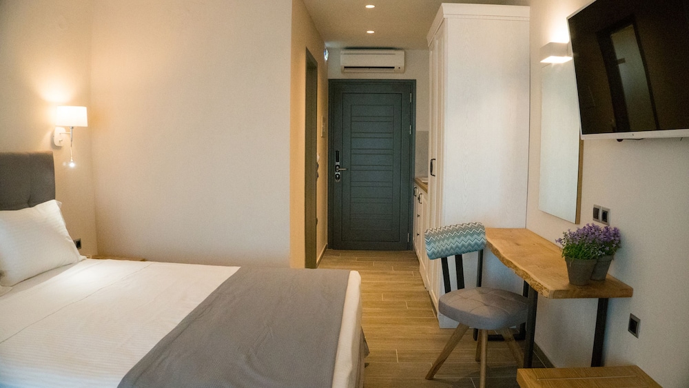 Costa Domus Blue Luxury Apartments 6/50