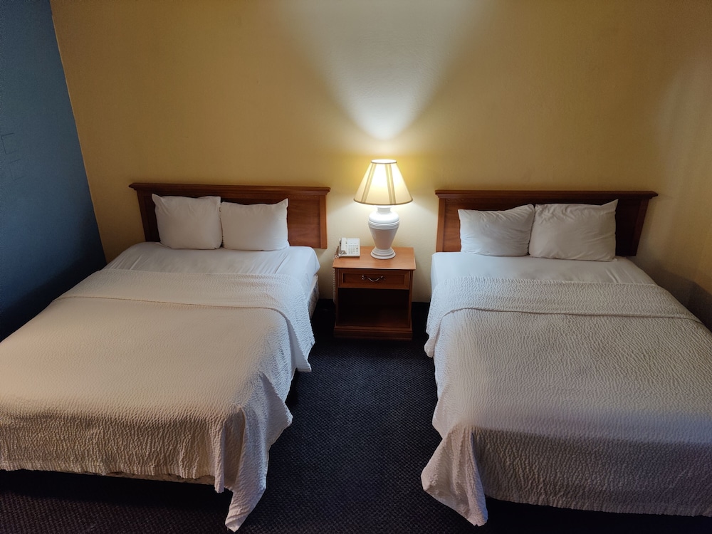 Stockton Inn 13/38