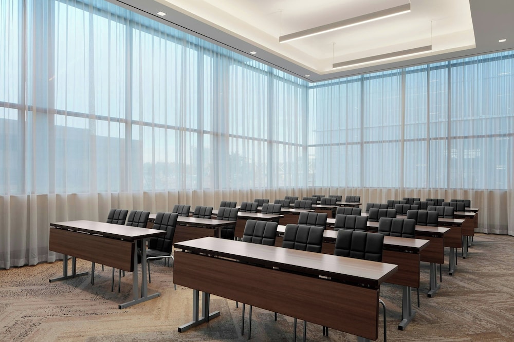 AC Hotel by Marriott Reston 33/36