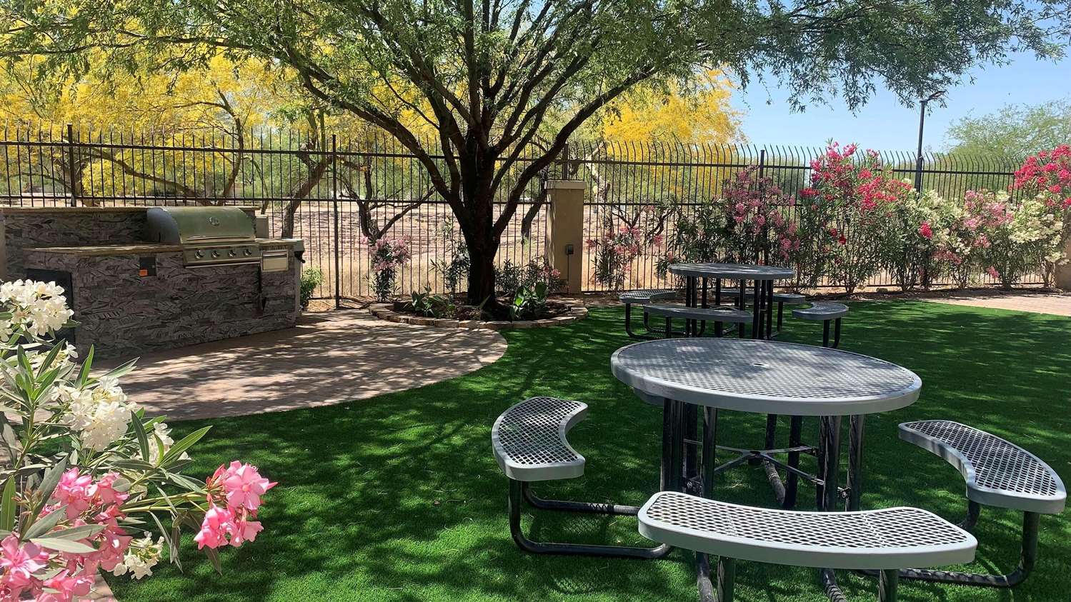Country Inn And Suites By Radisson Tucson City Center Az 33/34