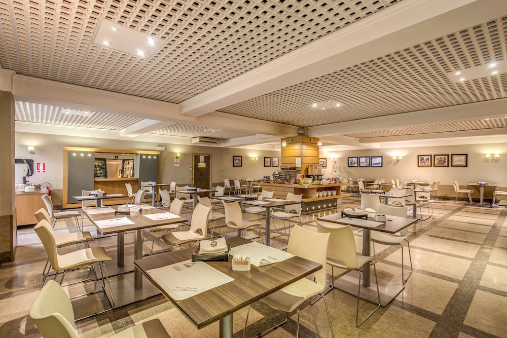 Hotel Delle Nazioni 34/50