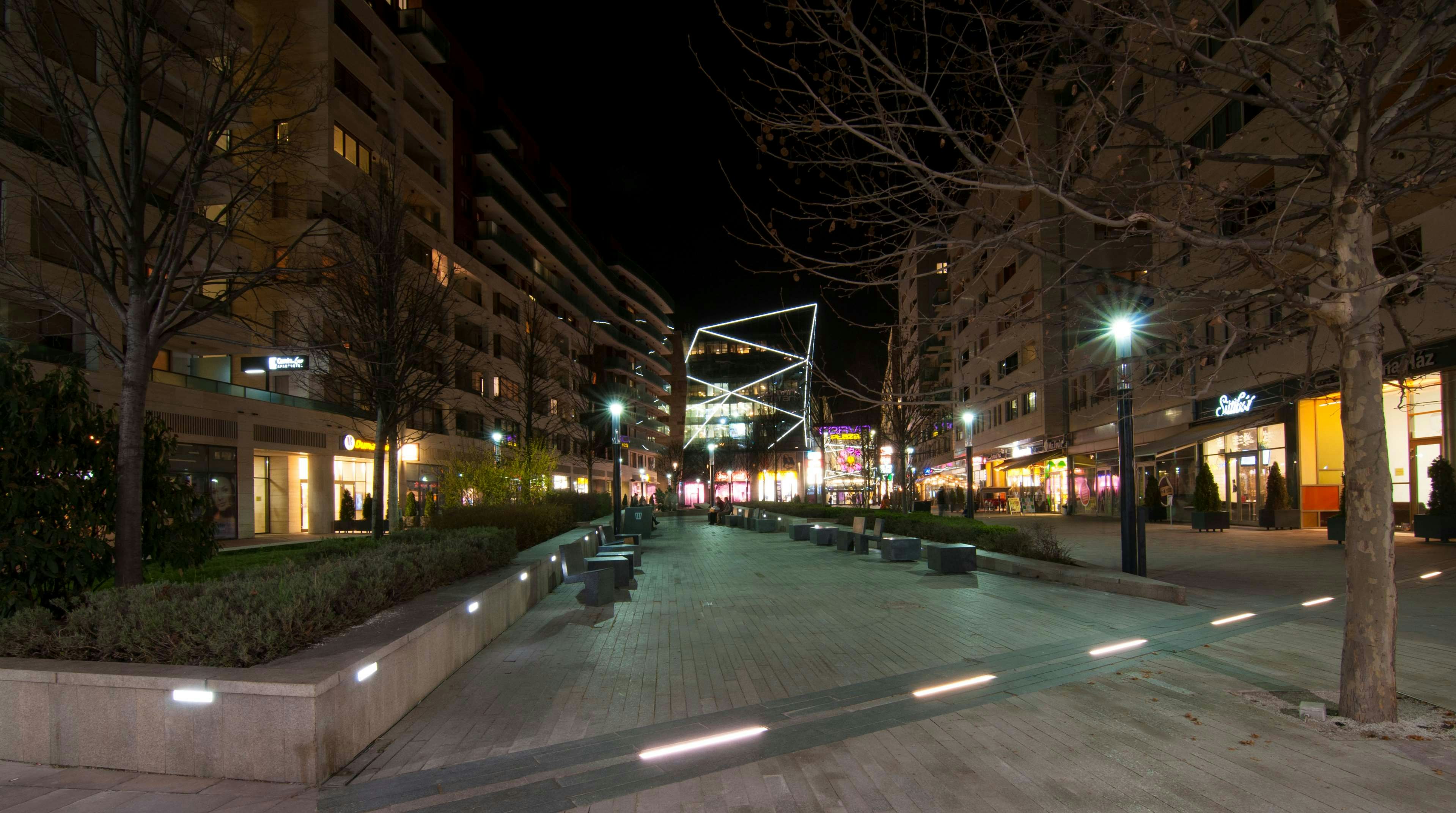 CORVIN CENTER SUITES 77/87