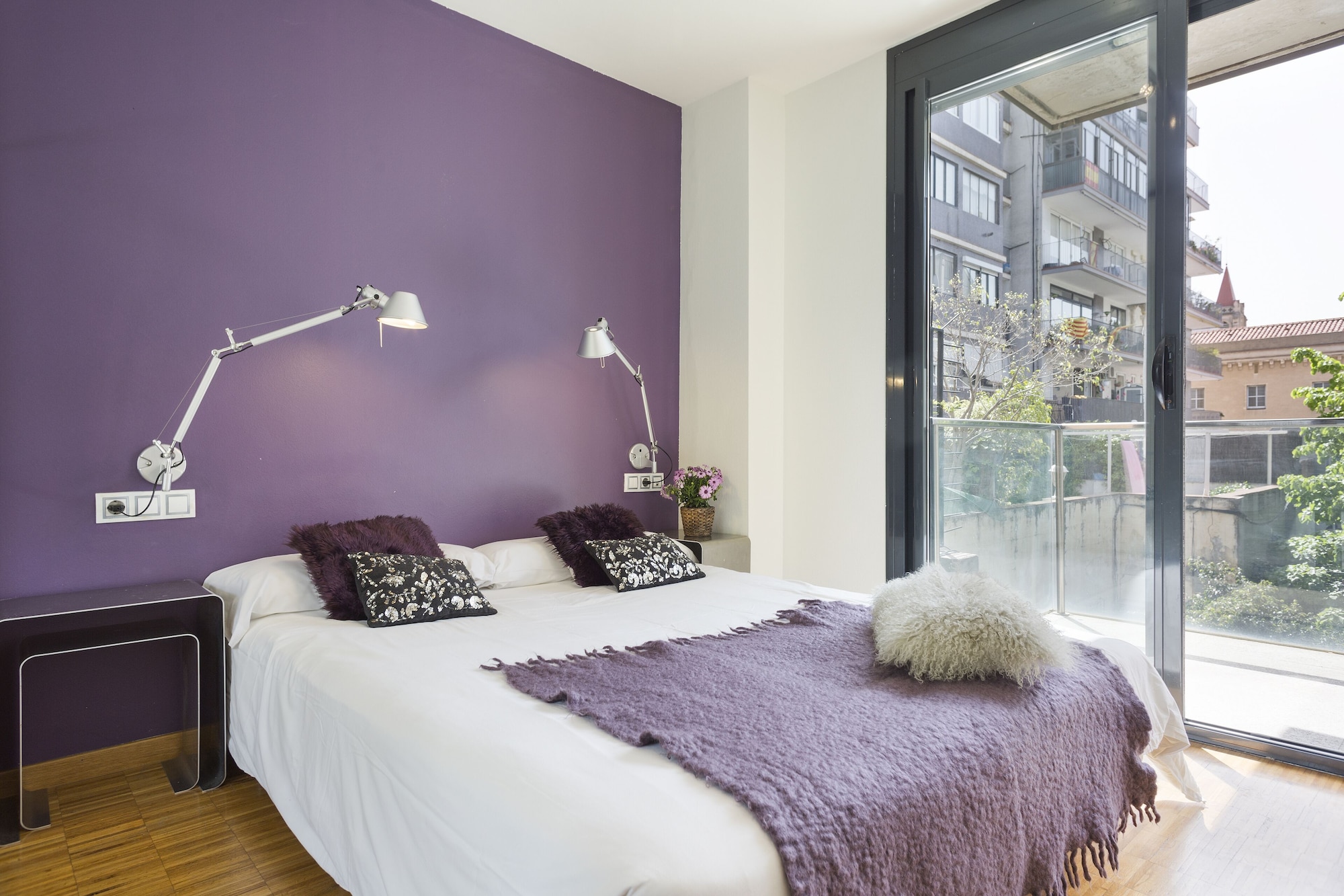 3 BEDROOMS, EXECUTIVE, APARTMENT, BALCONY