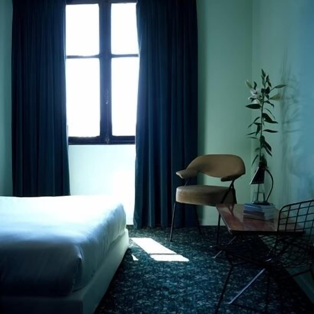Ermitage Hotel 11/31