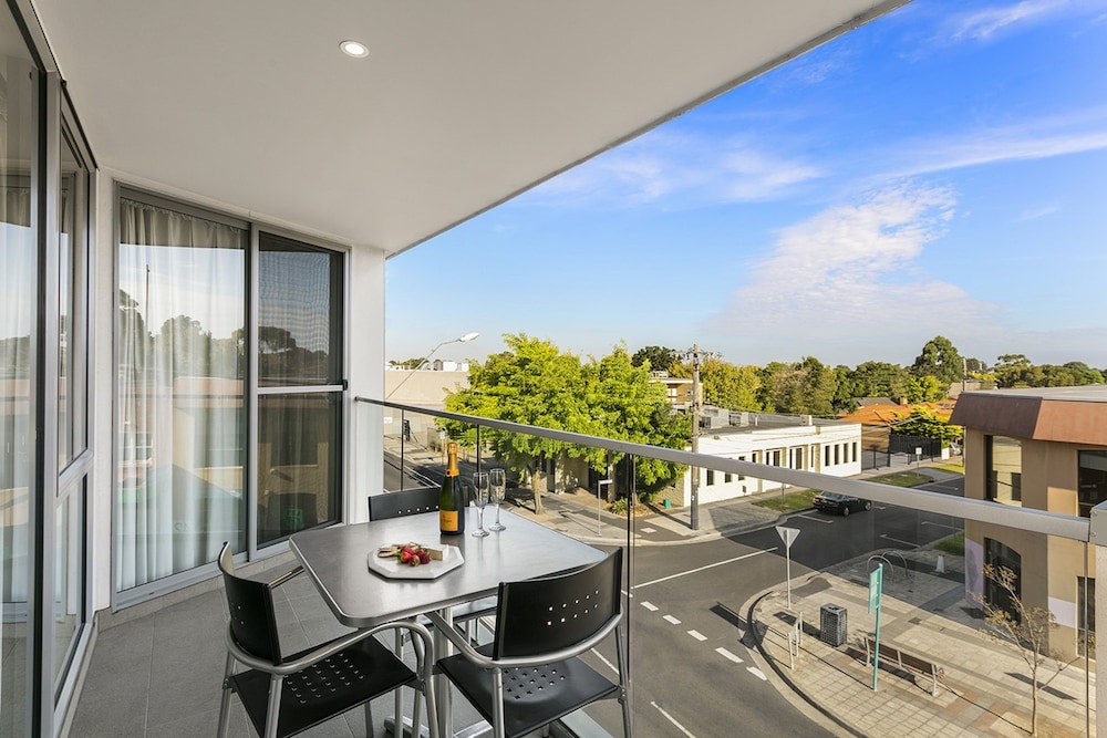 Quest Cheltenham 7/55